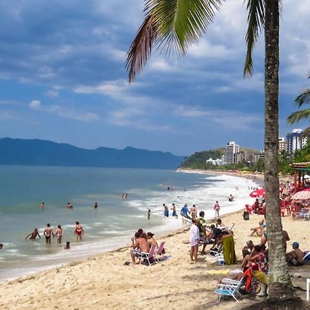 Hostel Praia Martin De Sa Карагуататуба Екстериор снимка