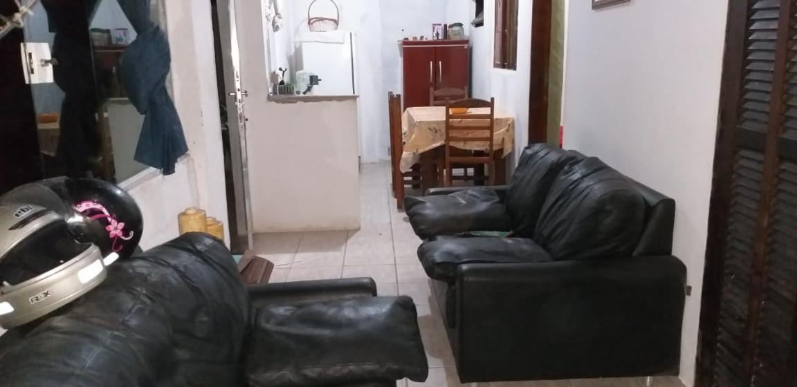 Hostel Praia Martin De Sa Карагуататуба Екстериор снимка